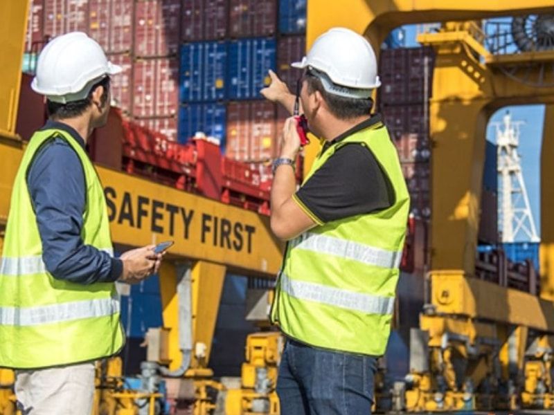 Nhân Viên Điều Phối Vận Tải Là Gì? Mô Tả Công Việc, Kỹ Năng Và Mức Lương Mới Nhất 2026 3 nhan-vien-dieu-phoi-van-tai-la-gi-2