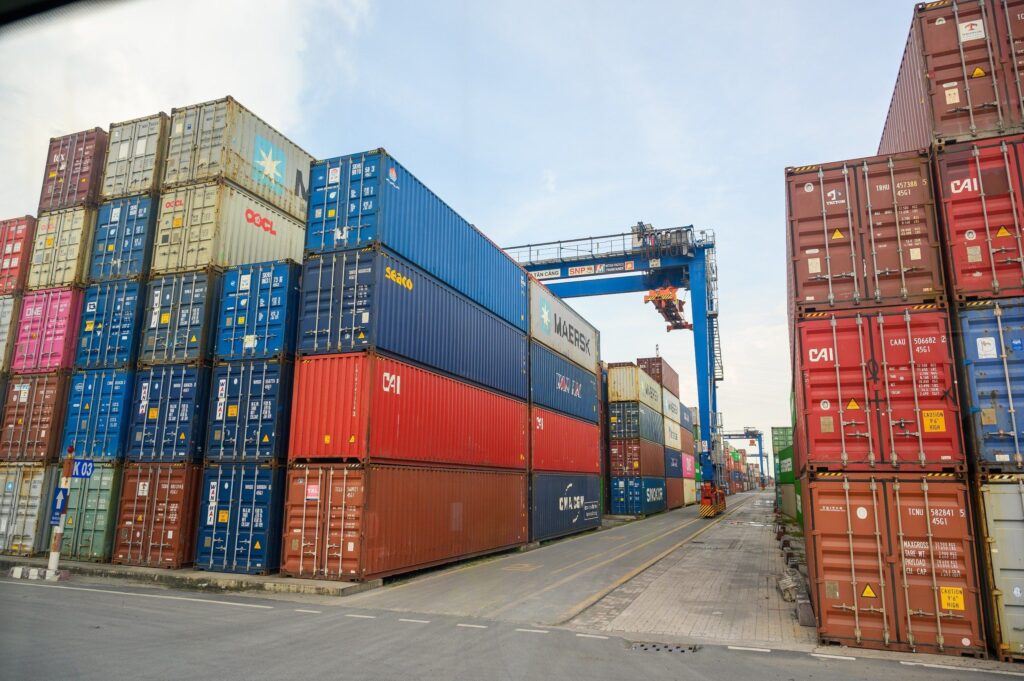 quy-trinh-nhan-container-rong-tai-cang-3